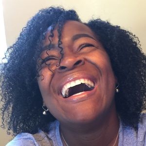 Meet your Posher, Monalisa